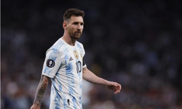 10月31日灵康转债上涨1.41%，转股溢价率48.92%